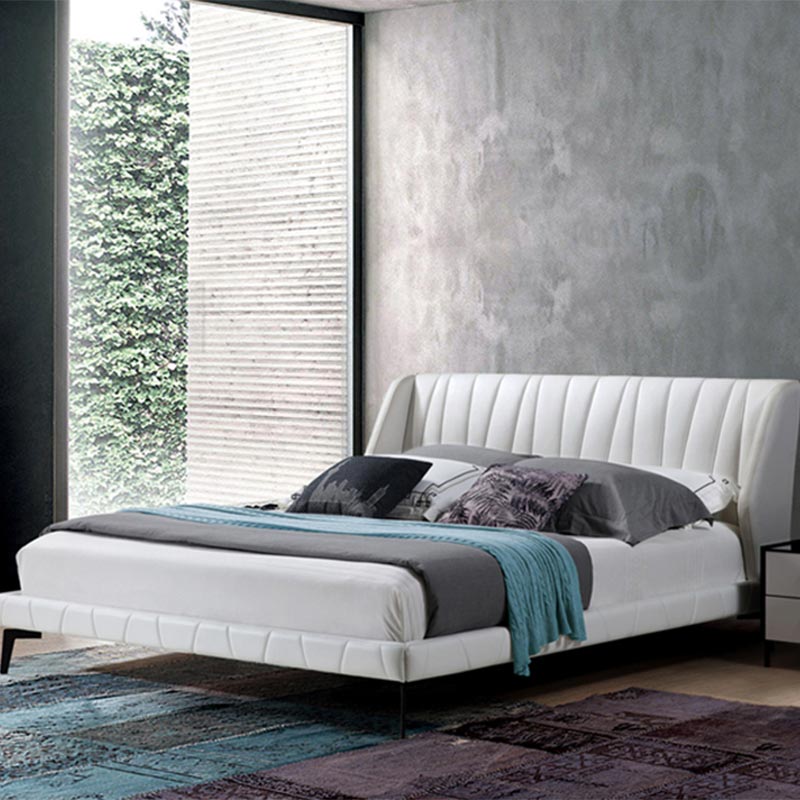 친환경 소나무와 가죽으로 만든 부드러운 침대